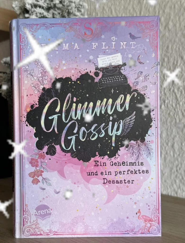 Das Cover von Glimmer Gossip ist lila-pink mit einem schwarzen Loch mit dem silber glitzernden Buchnamen in der Mitte.
